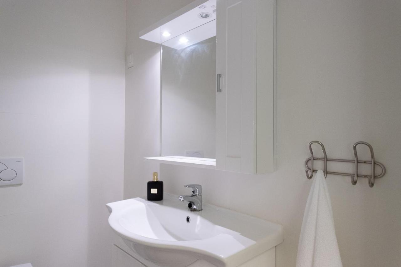 Kristina Apartment & Alma House Андендес Екстериор снимка